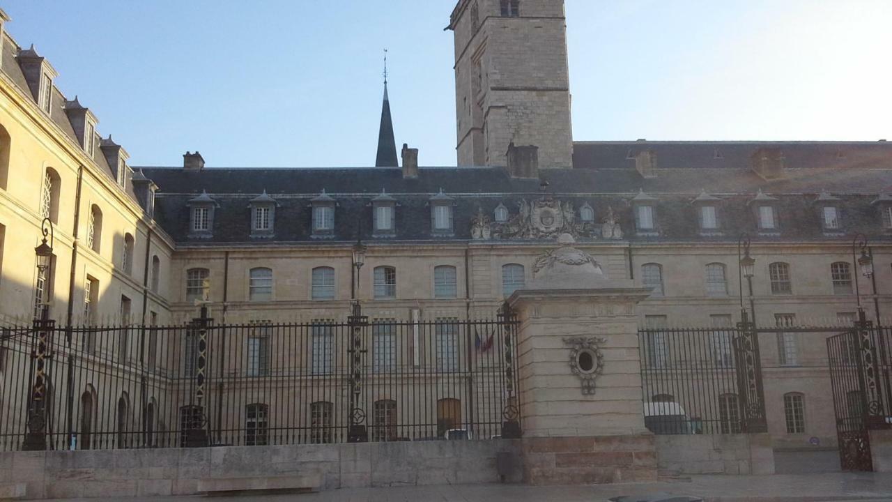 Studio Dijon Rue Pietonne Exterior foto